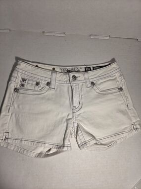 Miss Me White Denim 27 Signiture Shorts - Women's Casual Cutoff